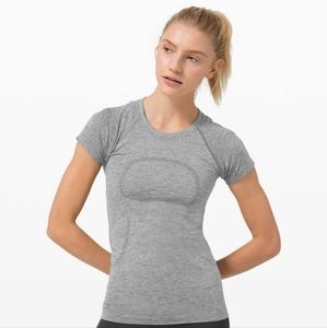 Lululemon Swiftly Tech Short Sleeve Crew Size 10